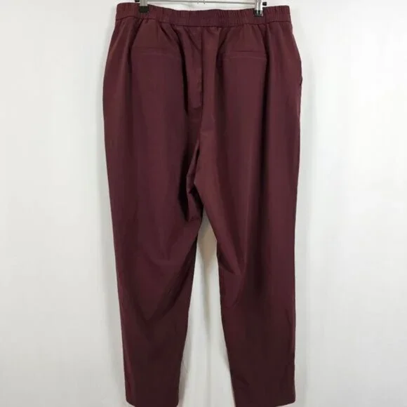 Banana Republic Lightweight Pants In Burgundy - Size L - Picture 7 of 8